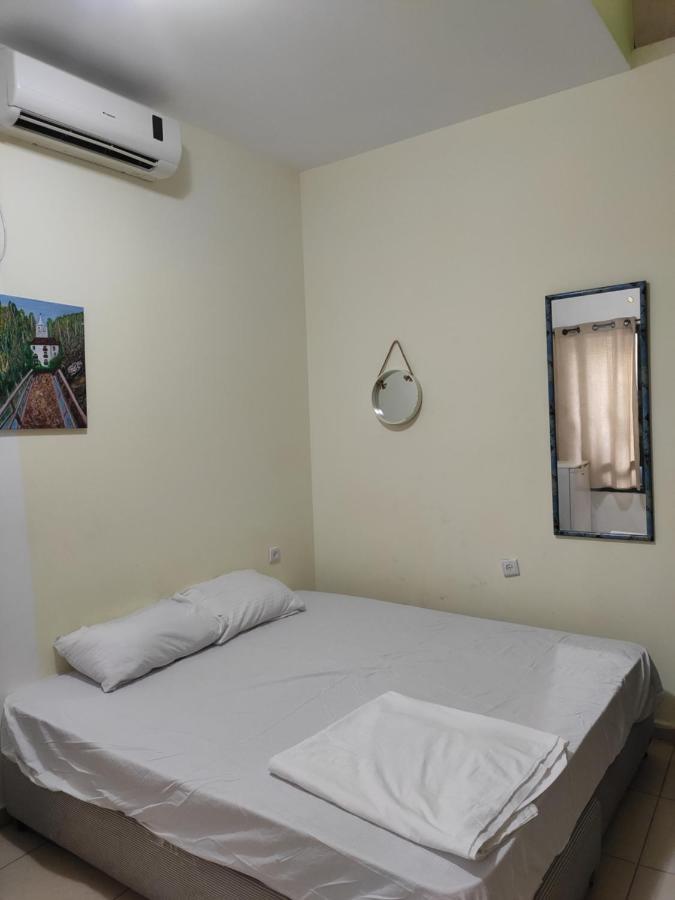 Grin-Motel Haifa Luaran gambar