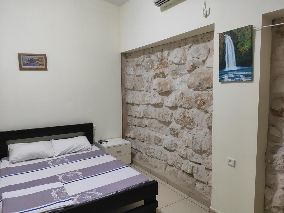 Grin-Motel Haifa Luaran gambar
