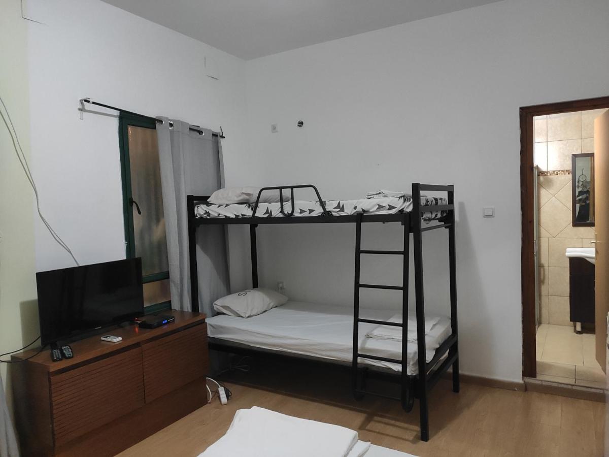 Grin-Motel Haifa Luaran gambar